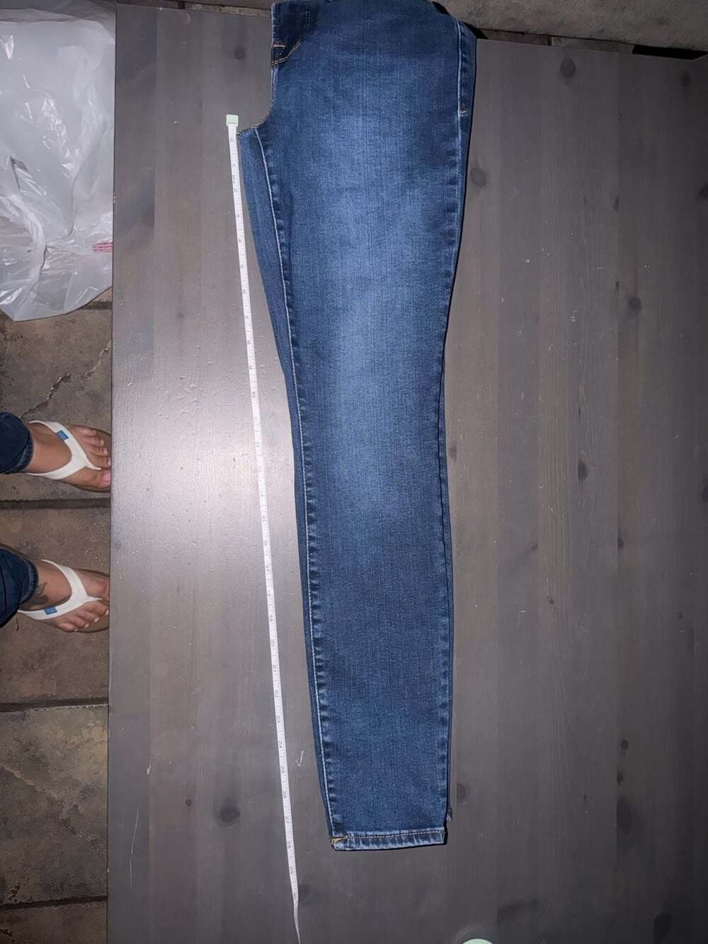 Good American Size 6-12 Skinny Jeans - Picture 5 of 7